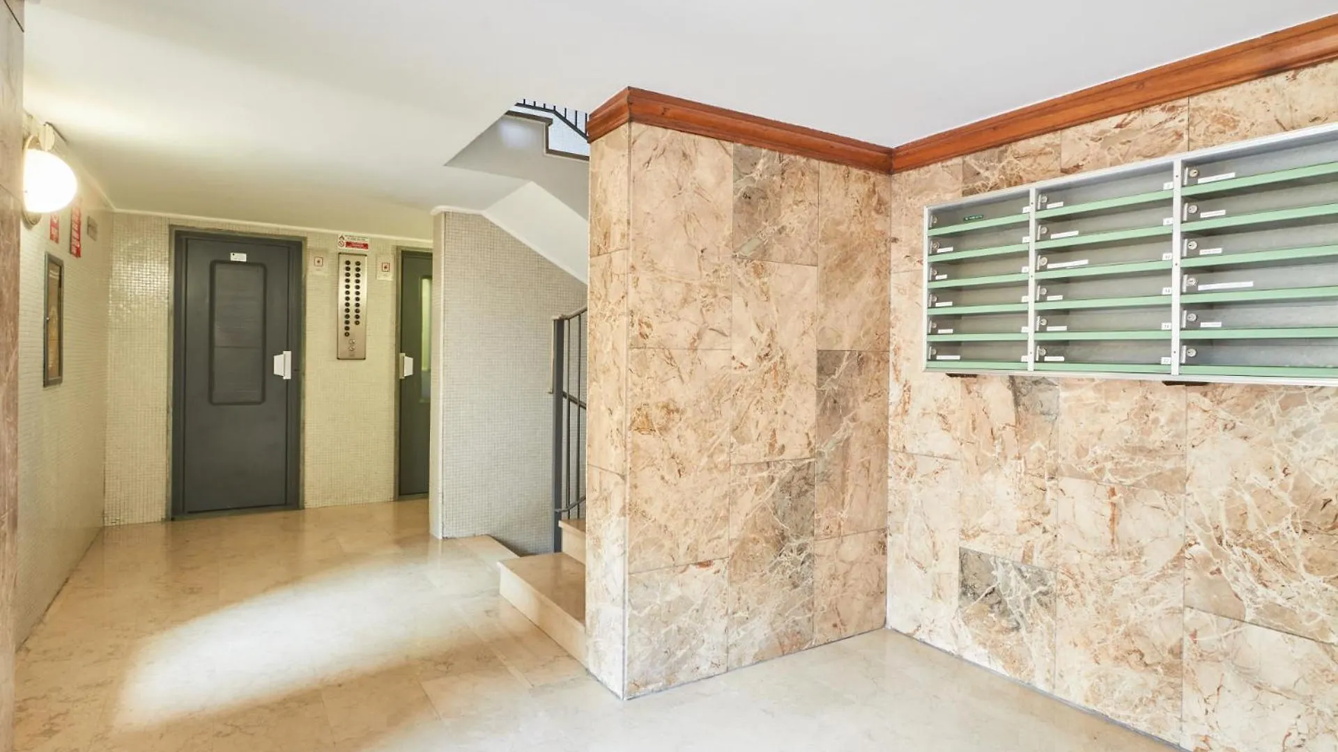 Easylife - Monolocale Con Balcone In Porta Venezia Apartment Milan 0*,