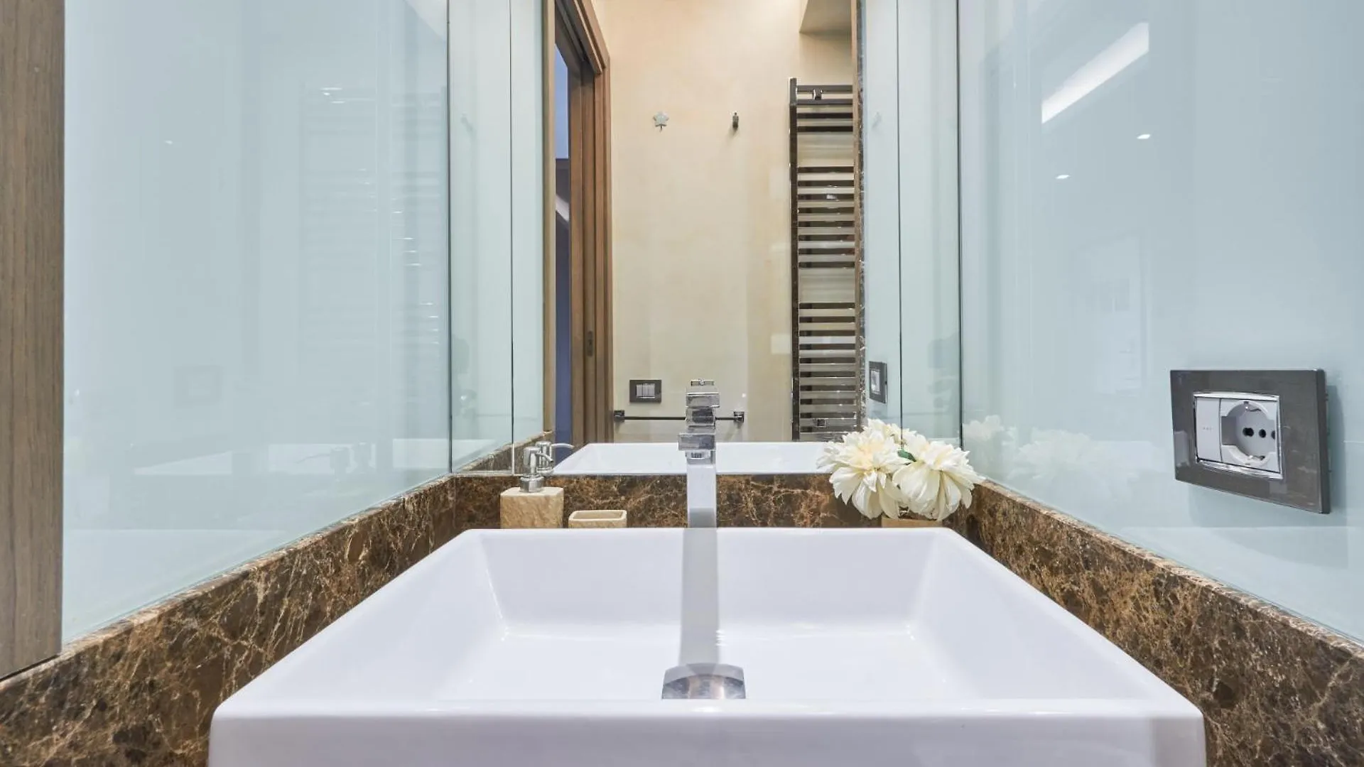 Easylife - Monolocale Con Balcone In Porta Venezia Apartment Milan Italy