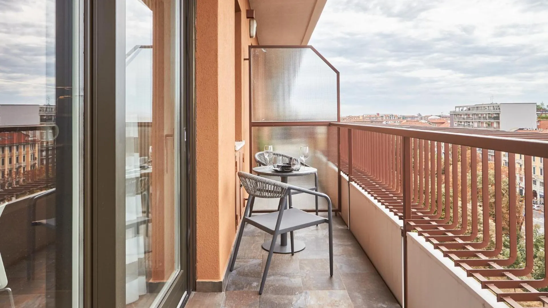 Easylife - Monolocale Con Balcone In Porta Venezia Apartment Milan